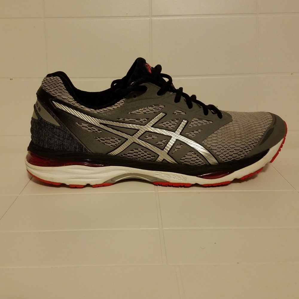 Asics Gel Cumulus 18